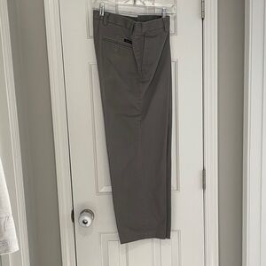 Dockers Men's Charcoal Dress Pants